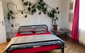 Dakini'S Bed & Breakfast
